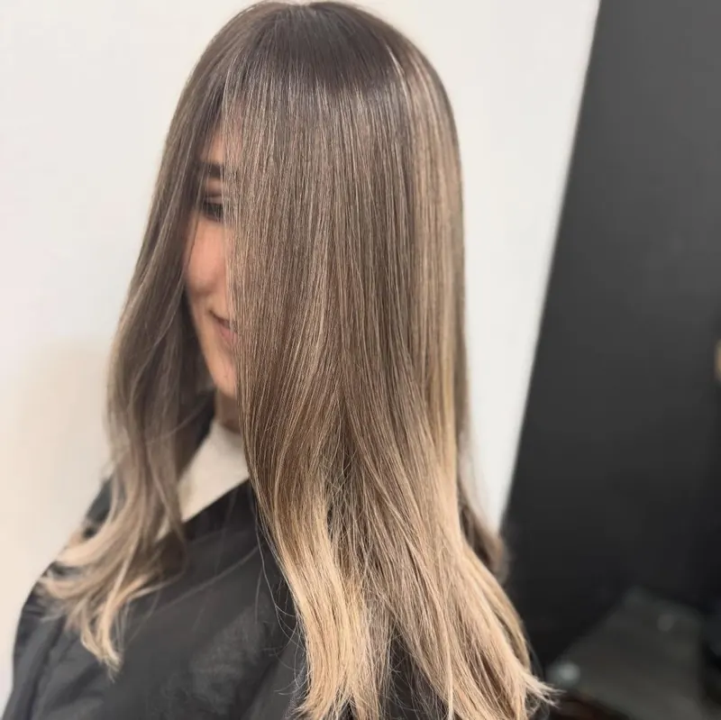 Soft bronde, by Maha